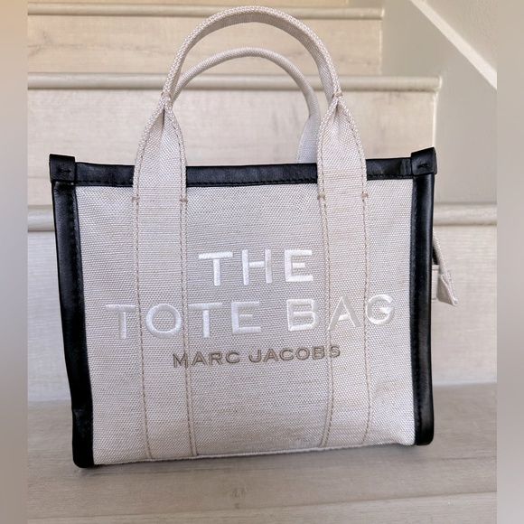 Marc Jacobs The Tote Bag - Medium - NWT - Rare - Picture 2 of 13